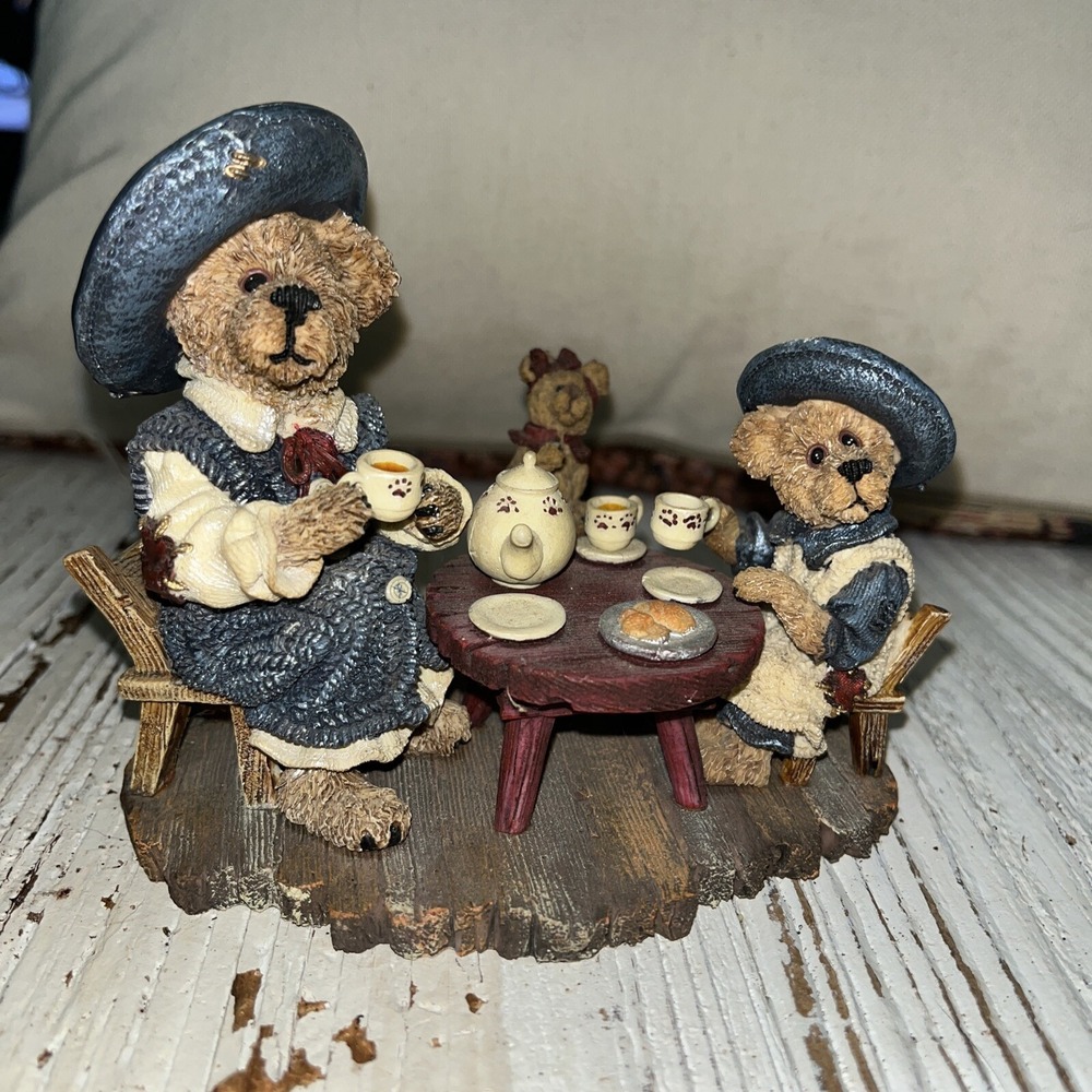 Boyds Bears Private Issue Catherine‎ And Caitlin Berriweather With Little Scruff